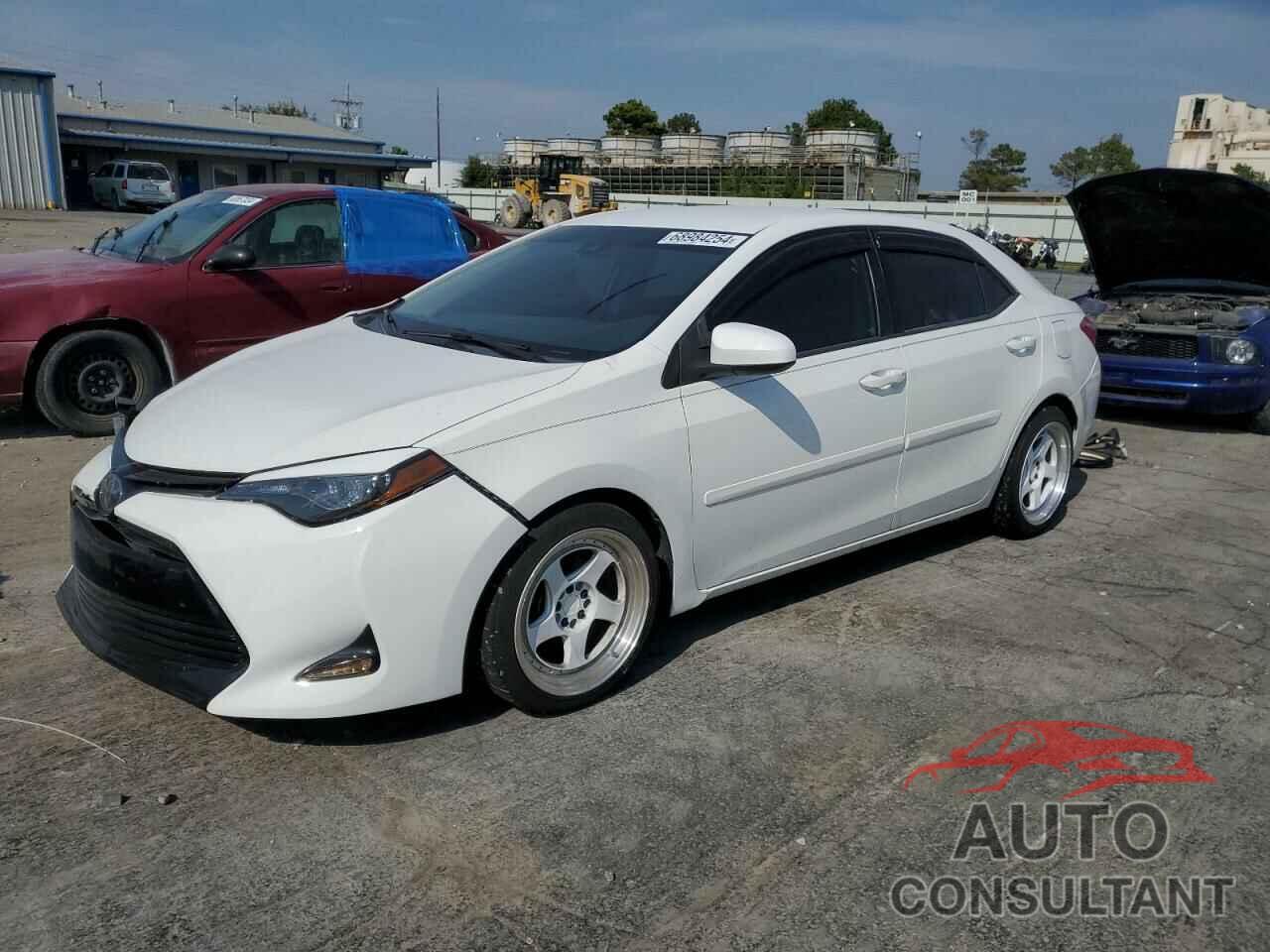 TOYOTA COROLLA 2017 - 5YFBURHE0HP700927