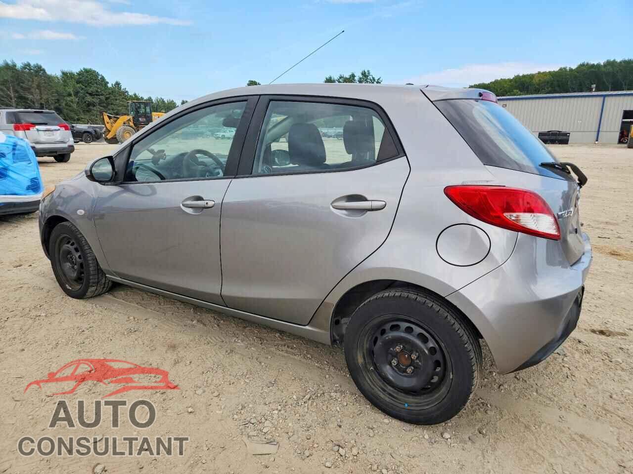 MAZDA 2 2014 - JM1DE1KZ5E0182645