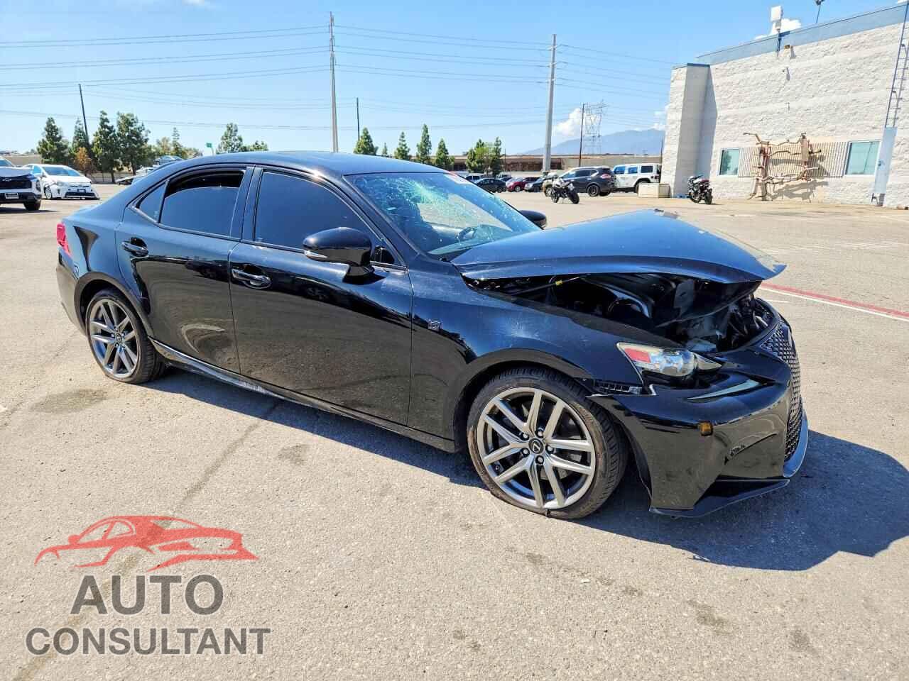 LEXUS IS 2014 - JTHBE1D27E5013753