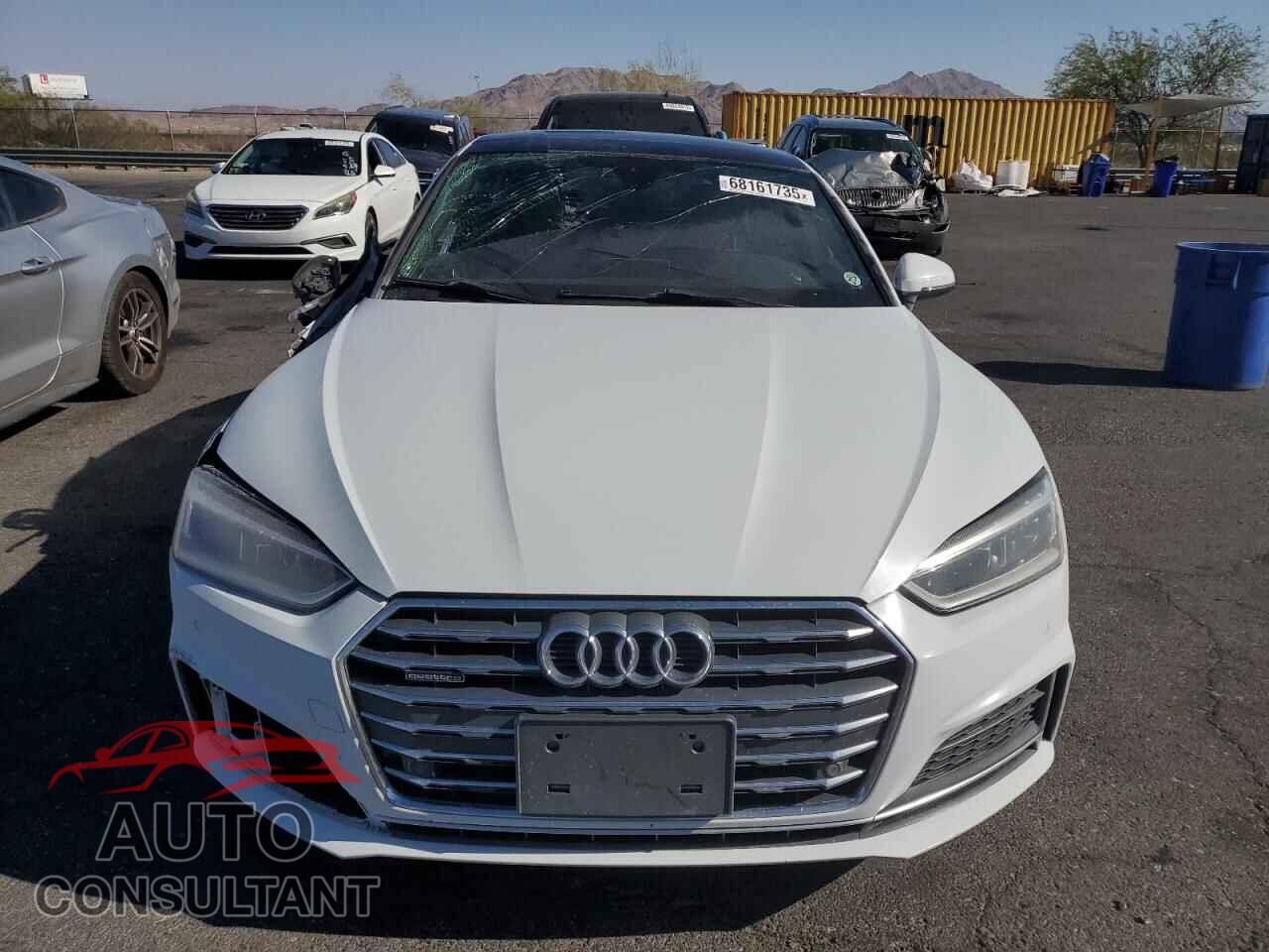 AUDI A5 2018 - WAUENCF52JA028239