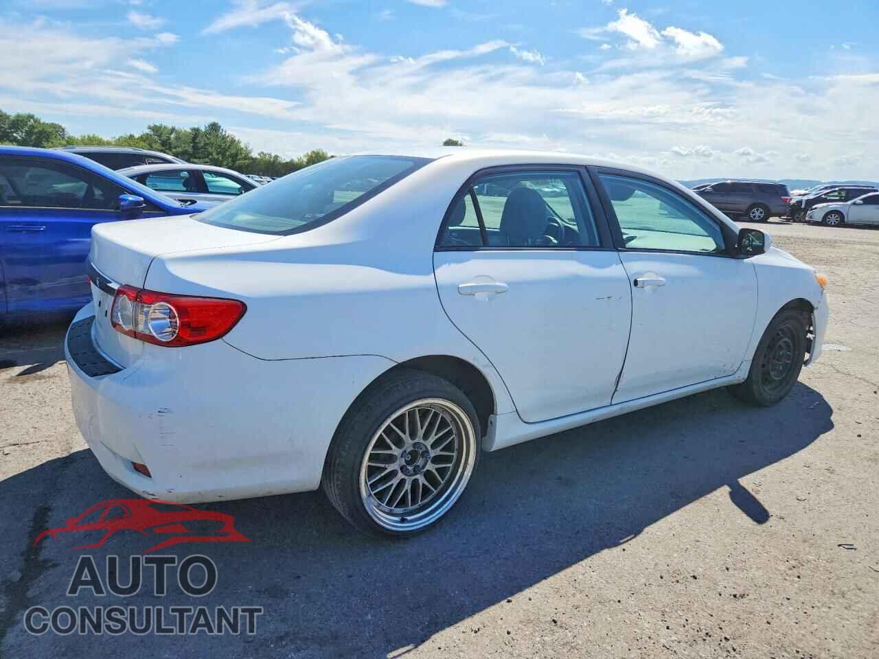 TOYOTA COROLLA 2012 - 2T1BU4EEXCC884855