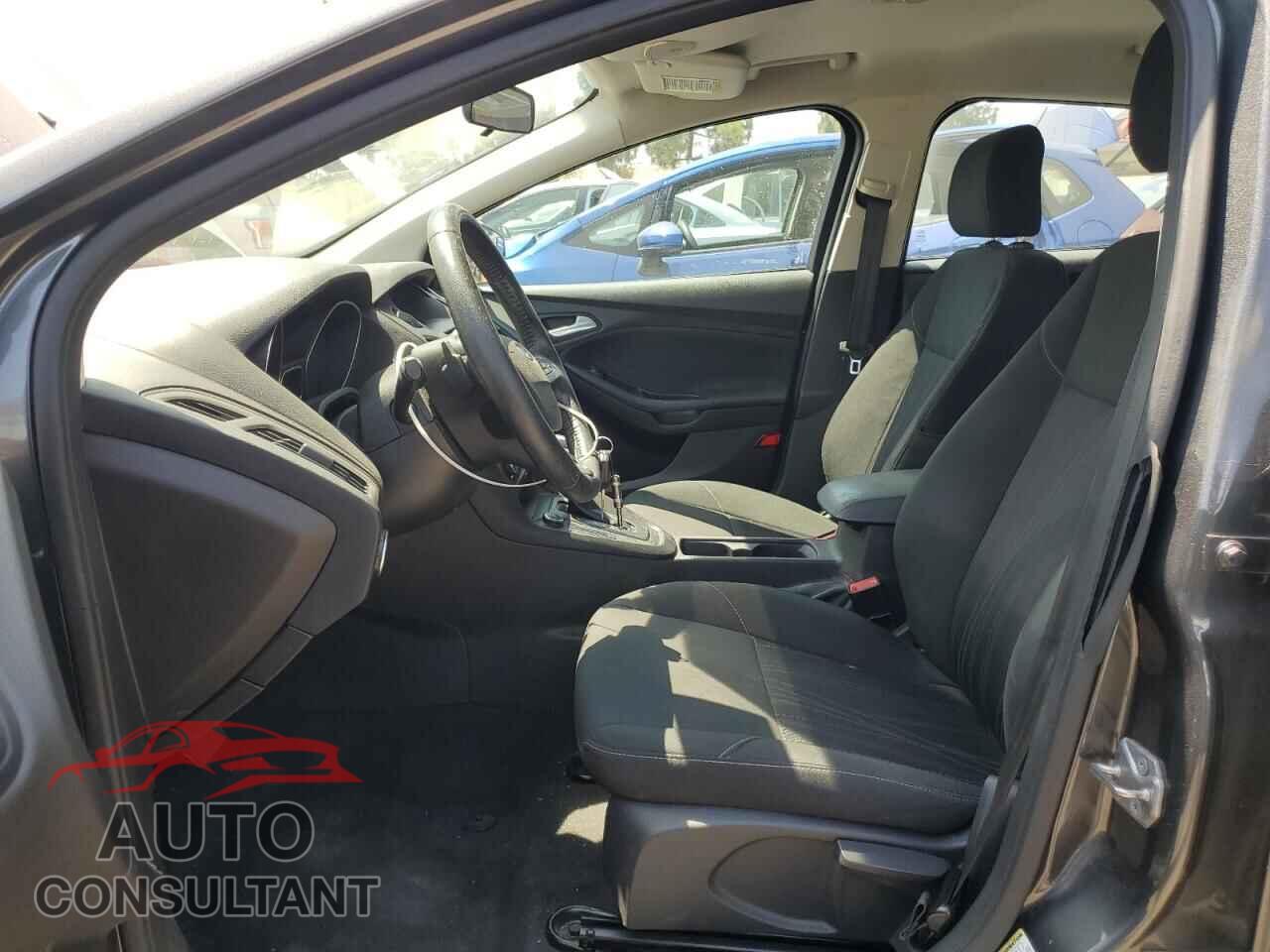 FORD FOCUS 2016 - 1FADP3F20GL380544