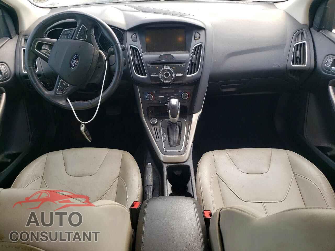 FORD FOCUS 2015 - 1FADP3N26FL248405