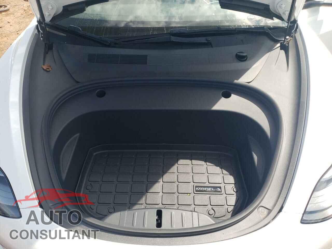 TESLA MODEL 3 2022 - 5YJ3E1EBXNF207681