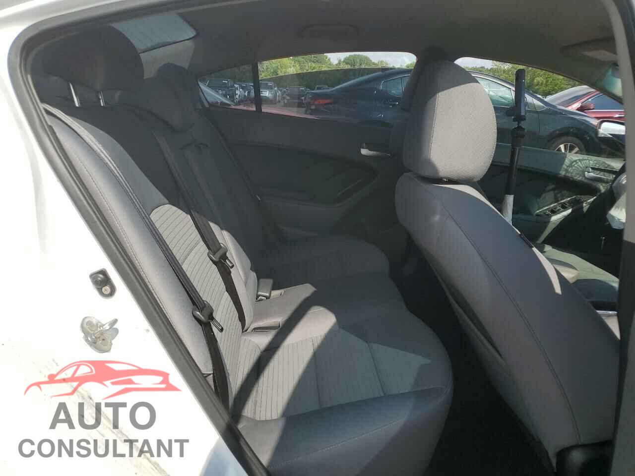 KIA FORTE 2017 - 3KPFL4A78HE007768