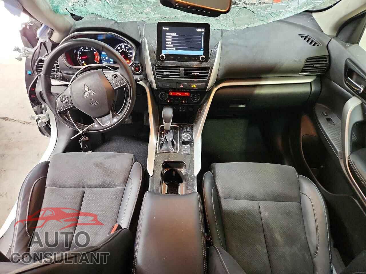 MITSUBISHI ECLIPSE 2025 - JA4ATWAA7SZ009714