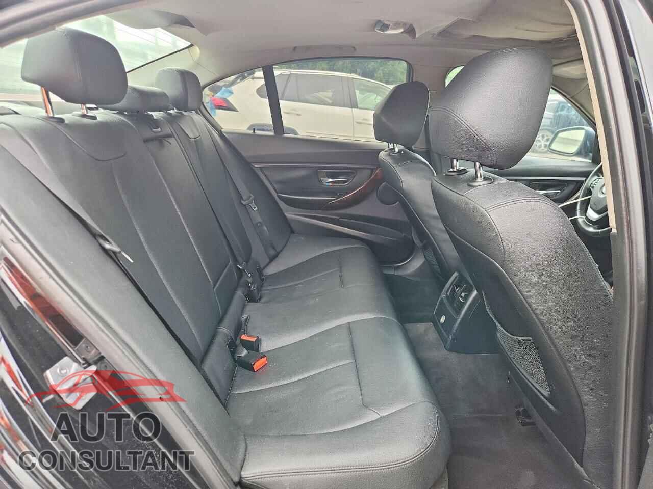 BMW 3 SERIES 2014 - WBA3A5C54EJ465510