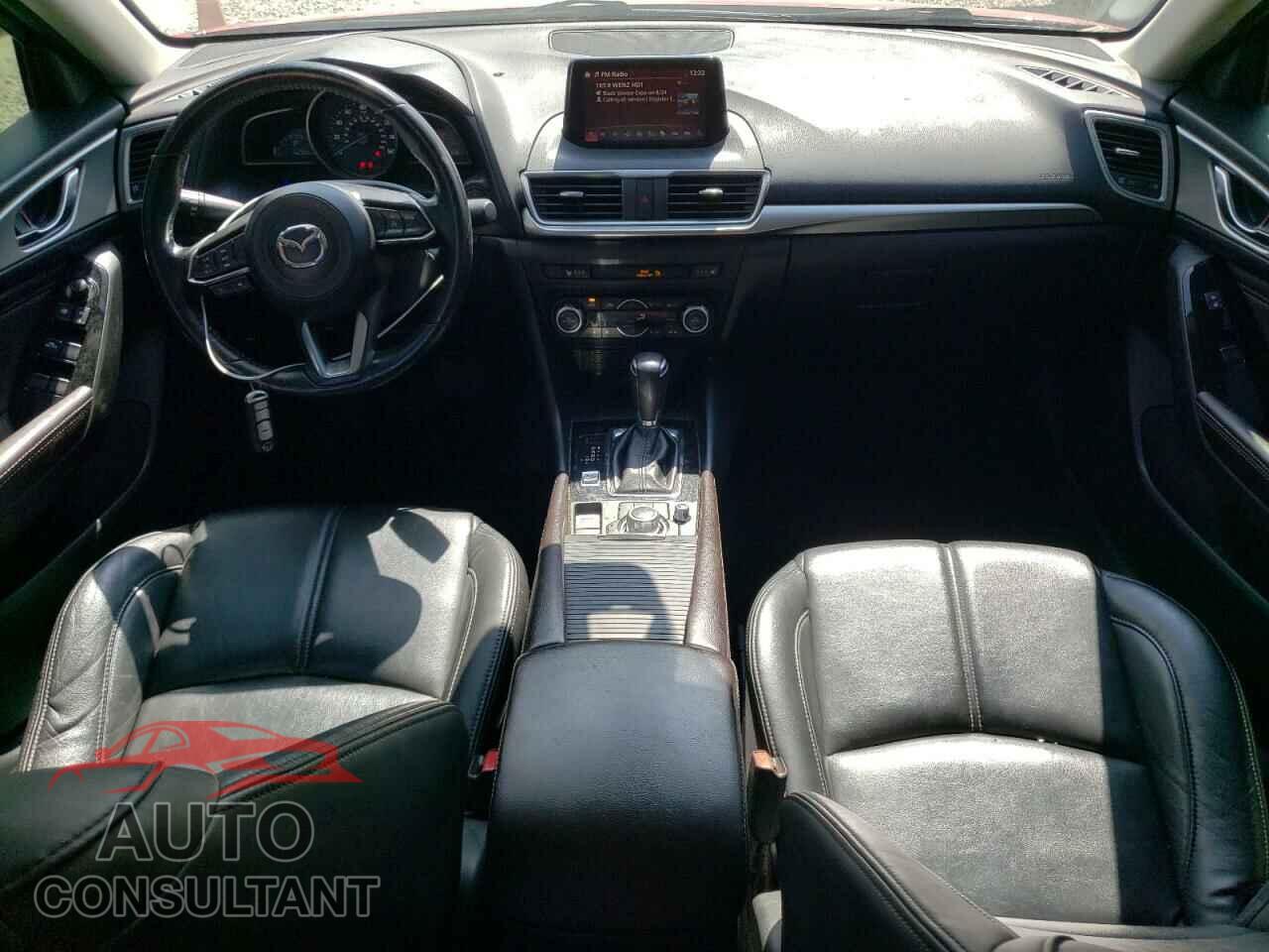 MAZDA 3 2017 - 3MZBN1V78HM138882