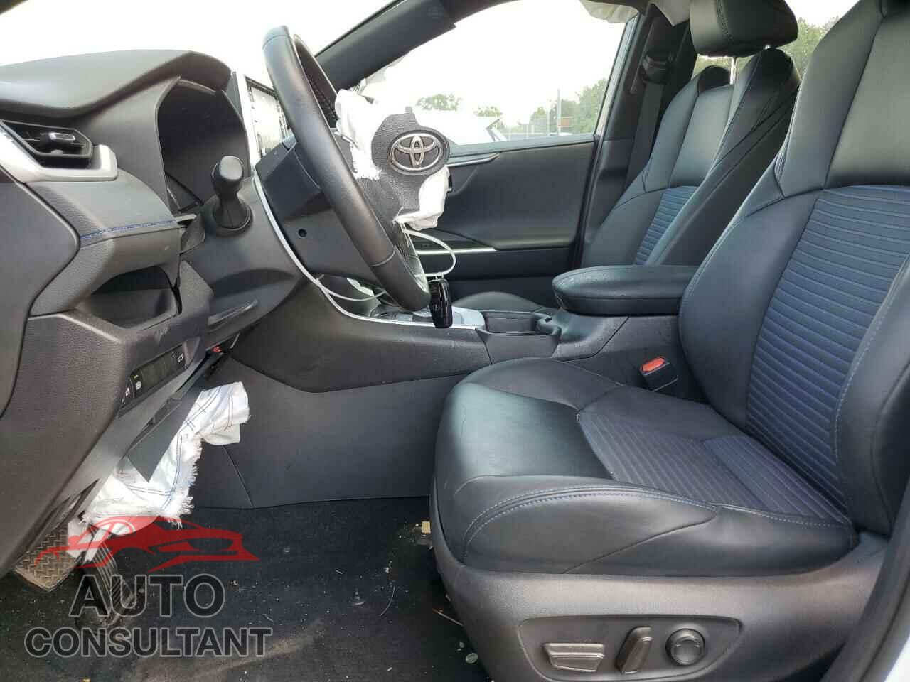 TOYOTA RAV4 2020 - 2T3E6RFV6LW001679