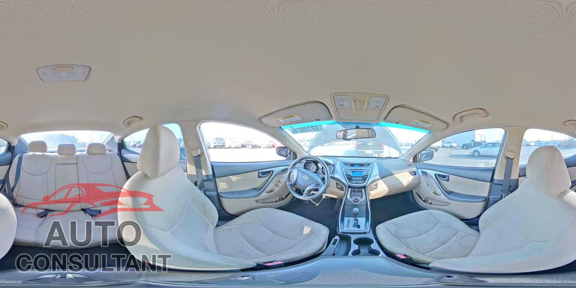 HYUNDAI ELANTRA 2013 - 5NPDH4AE4DH270143