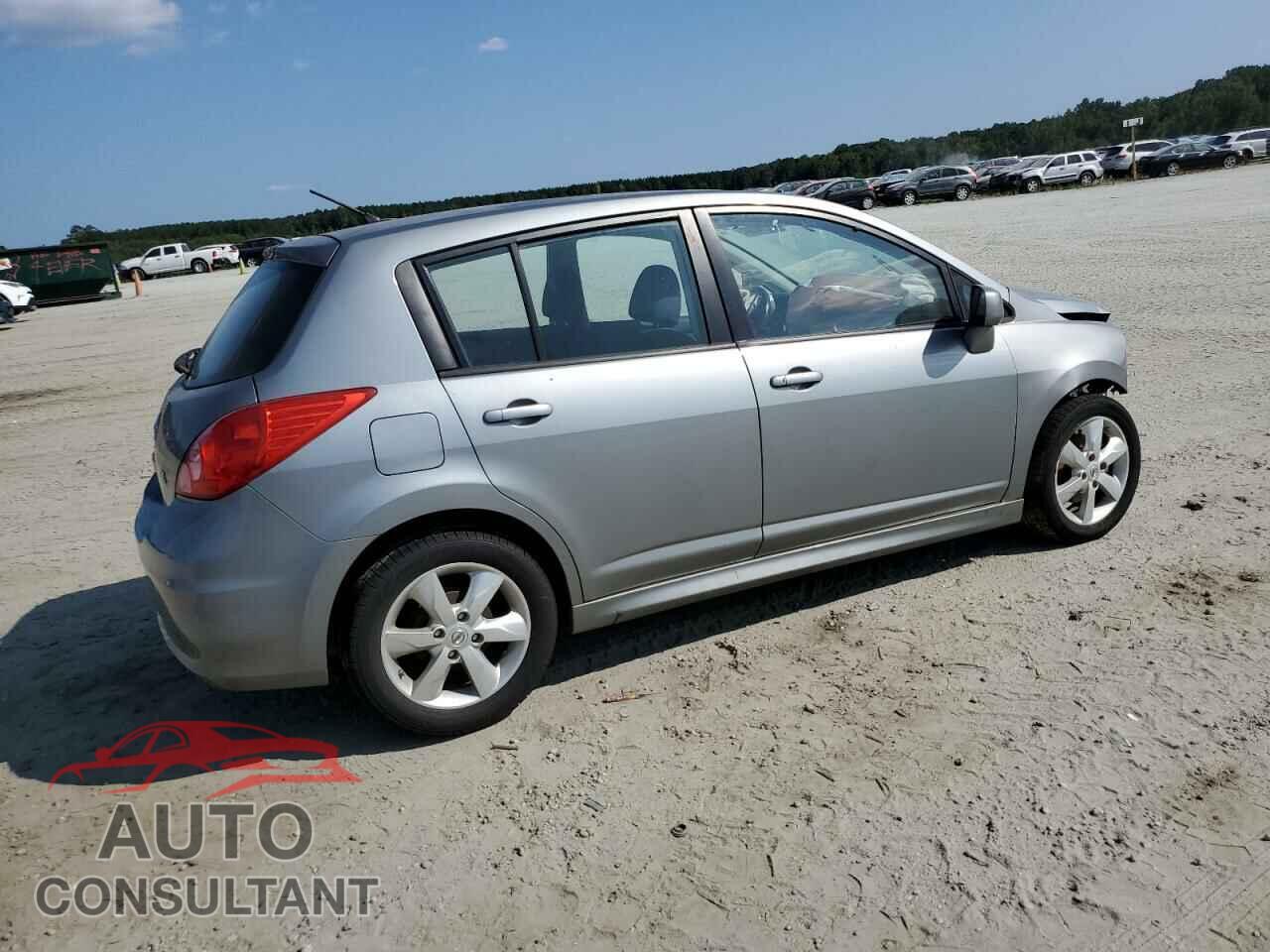 NISSAN VERSA 2011 - 3N1BC1CP6BL517603