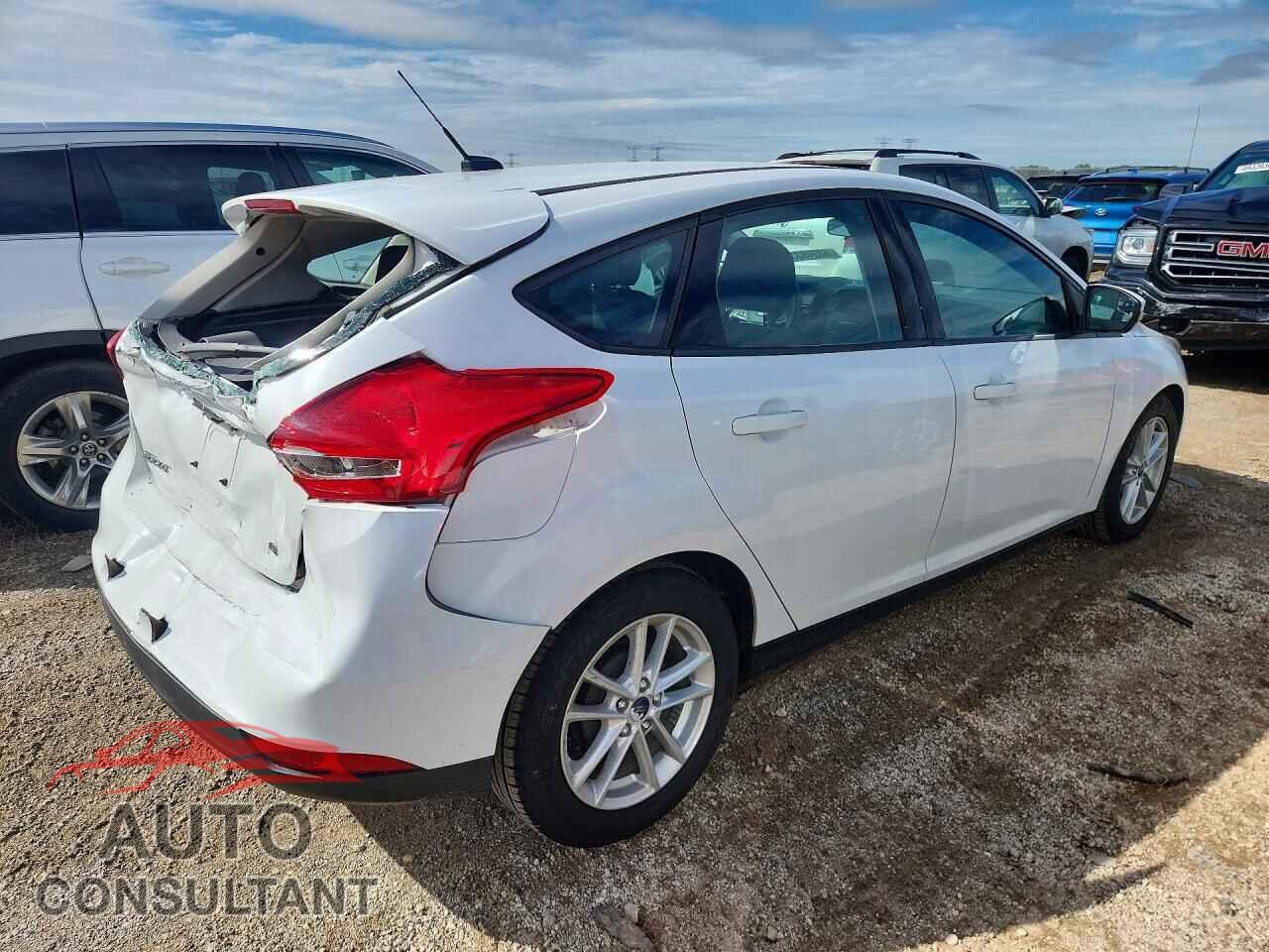 FORD FOCUS 2017 - 1FADP3K27HL262823