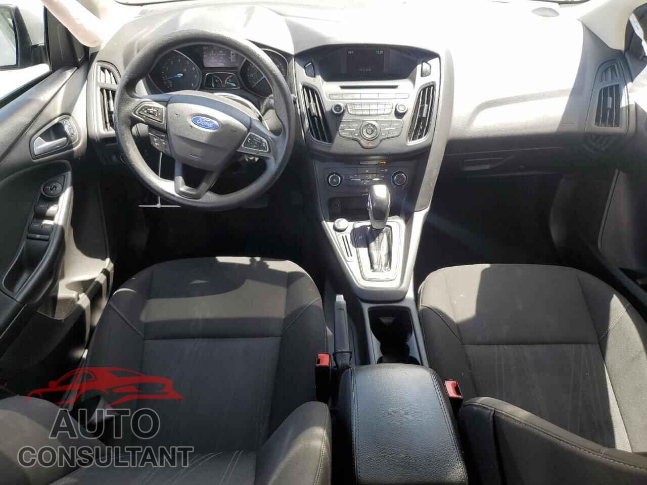 FORD FOCUS 2016 - 1FADP3K24GL330994