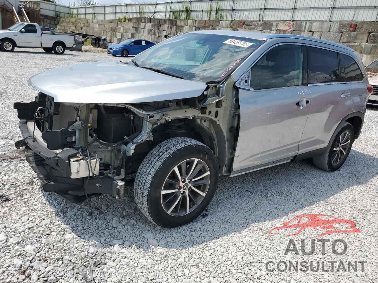 TOYOTA HIGHLANDER 2019 - 5TDJZRFH7KS592914