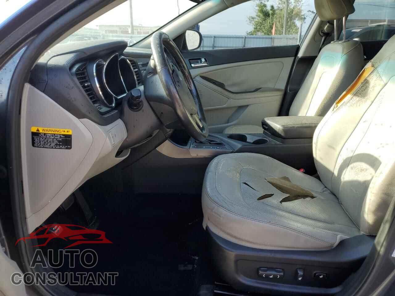 KIA OPTIMA 2011 - KNAGN4A75B5059048
