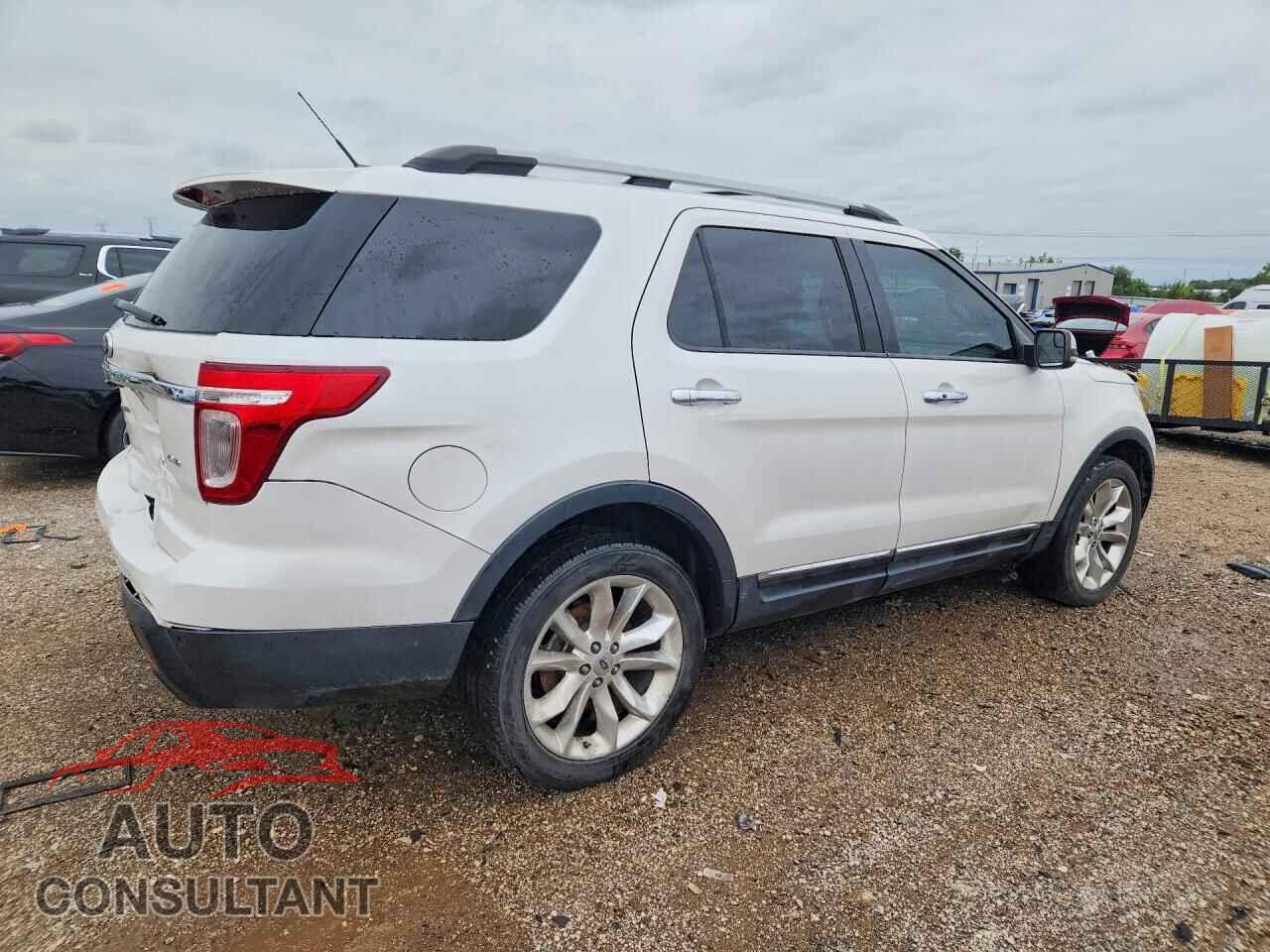 FORD EXPLORER 2011 - 1FMHK8F81BGA05500