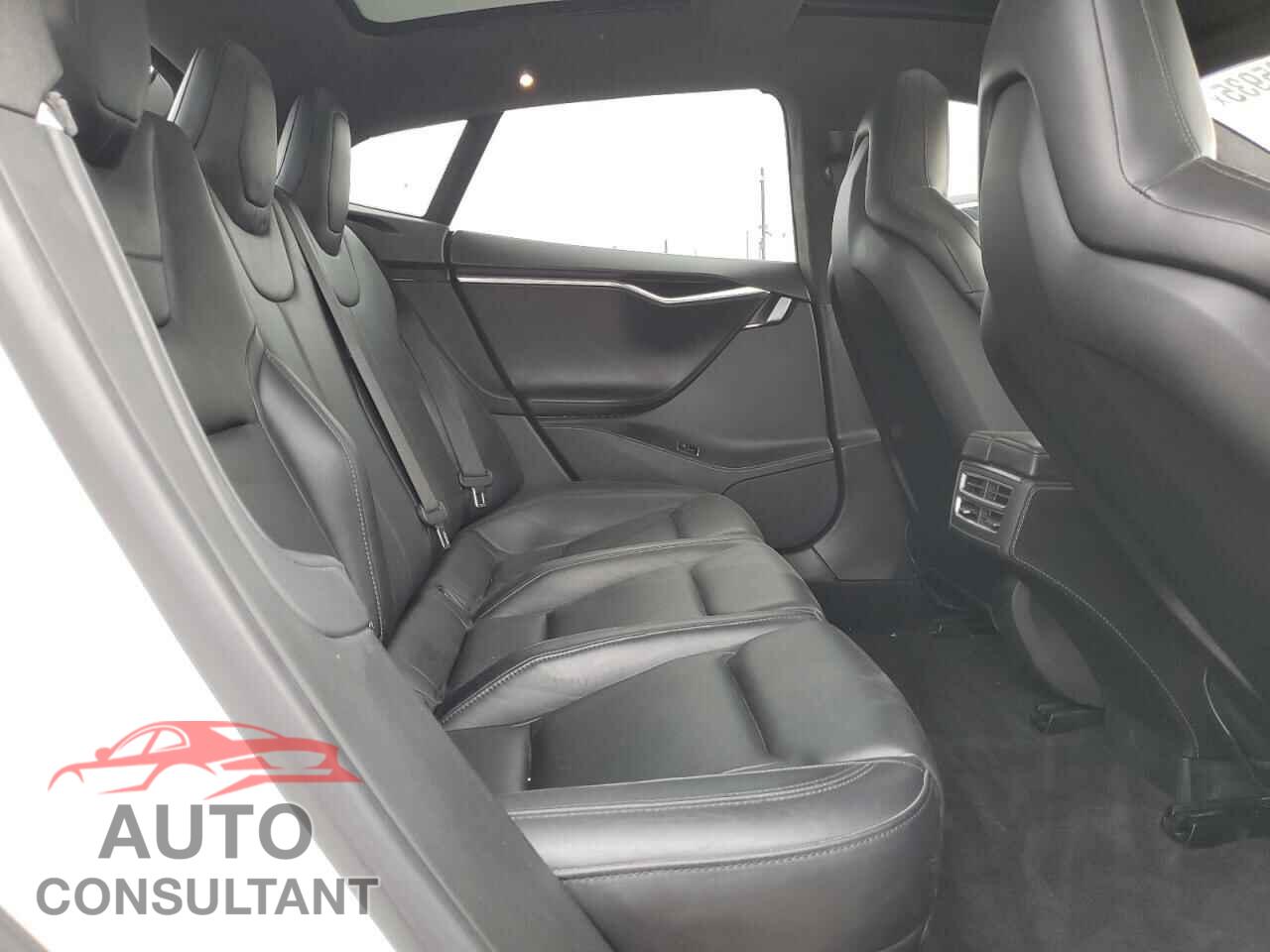 TESLA MODEL S 2014 - 5YJSA1H28EFP64012