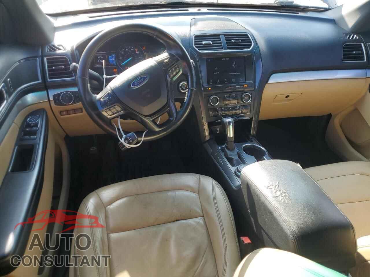 FORD EXPLORER 2017 - 1FM5K8D80HGB82571