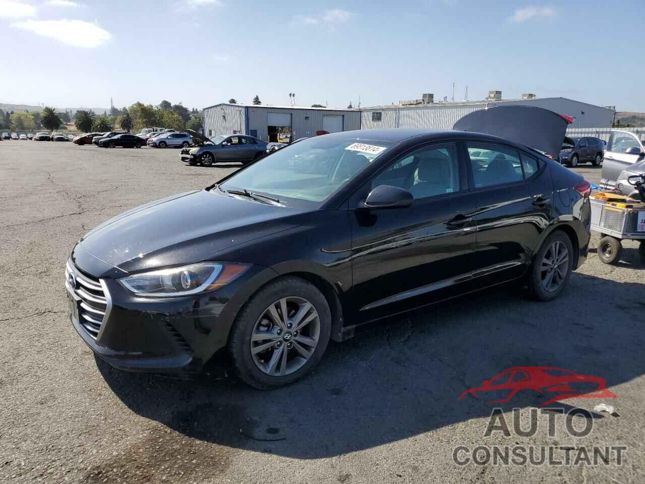 HYUNDAI ELANTRA 2018 - 5NPD84LF9JH303896