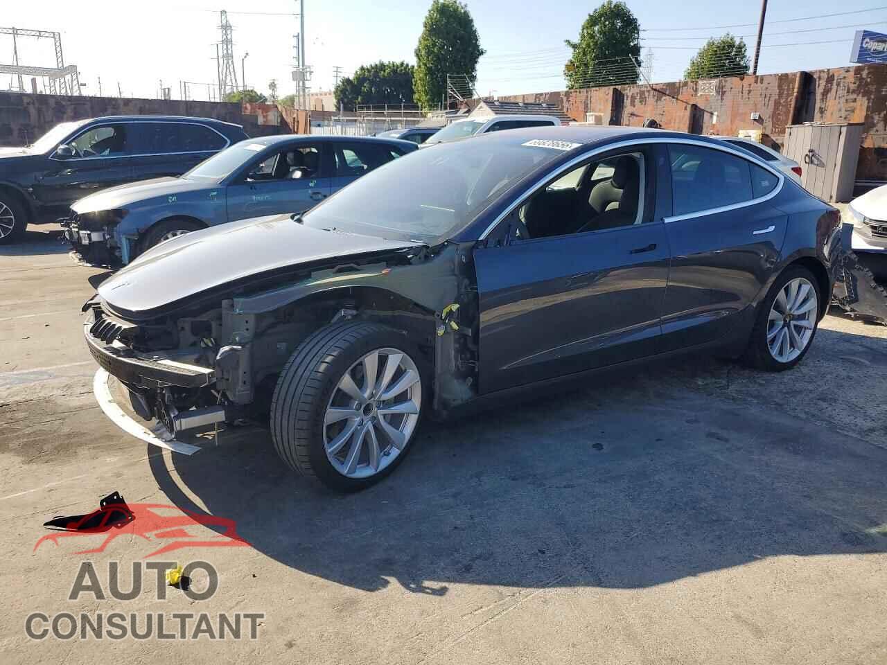 TESLA MODEL 3 2018 - 5YJ3E1EA9JF011992