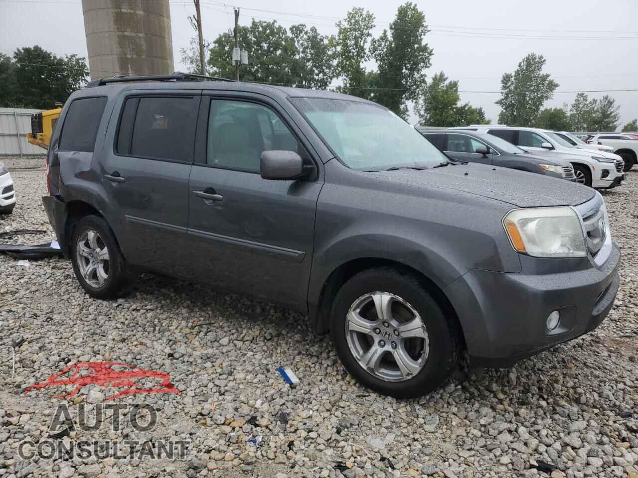 HONDA PILOT 2011 - 5FNYF4H5XBB107070