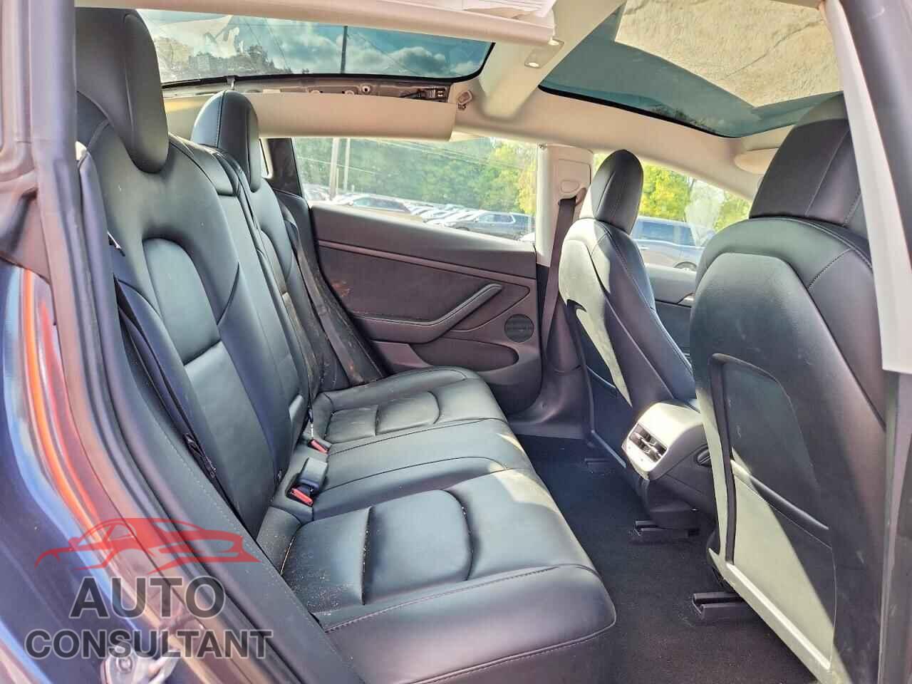TESLA MODEL 3 2022 - 5YJ3E1EB2NF335283