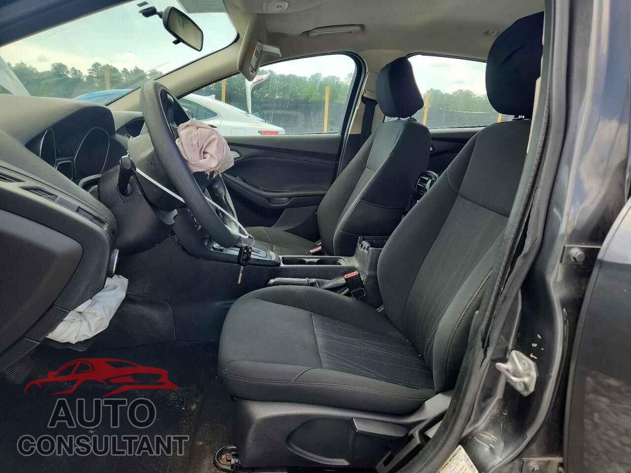 FORD FOCUS 2017 - 1FADP3FE2HL281803