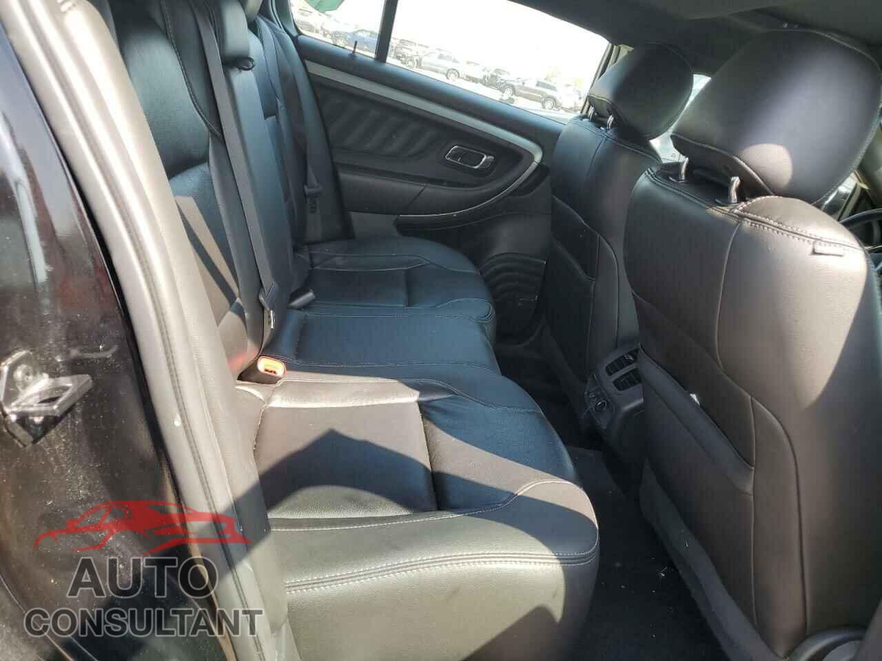 FORD TAURUS 2017 - 1FAHP2E8XHG125525