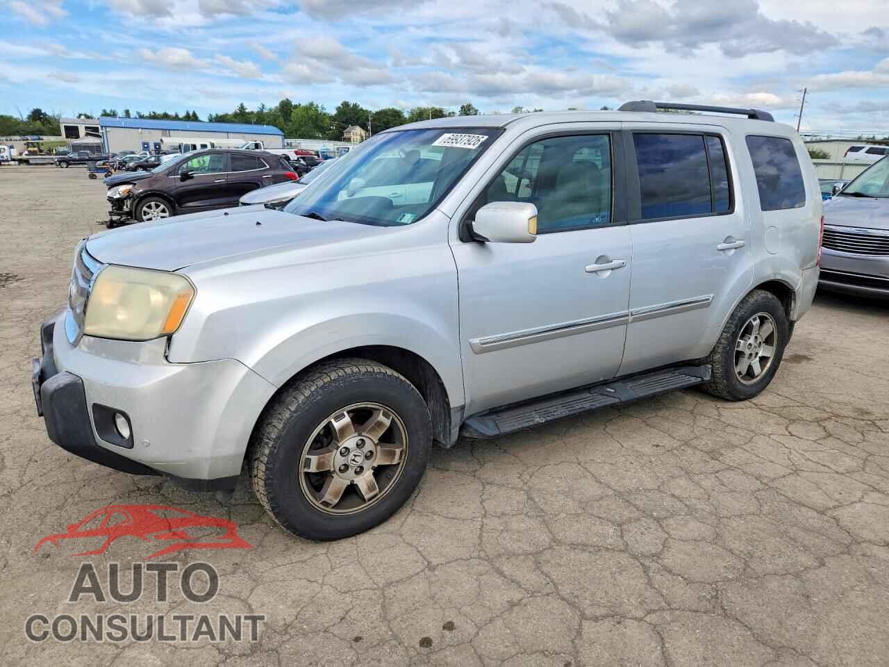 HONDA PILOT 2009 - 5FNYF48989B010401