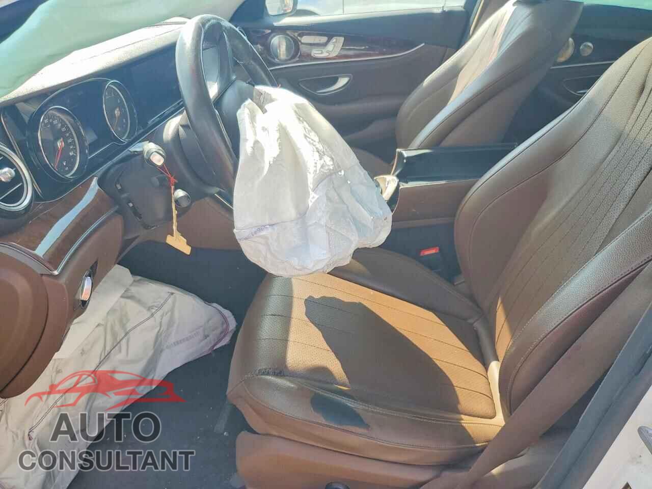MERCEDES-BENZ E-CLASS 2017 - WDDZF4KB3HA071894