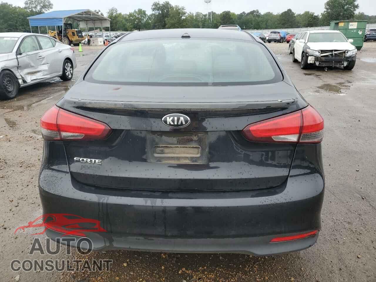 KIA FORTE 2017 - 3KPFK4A74HE039717