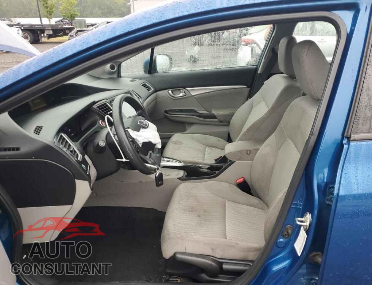 HONDA CIVIC 2015 - 2HGFB2F83FH505453