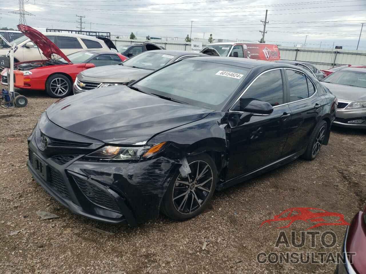 TOYOTA CAMRY 2022 - 4T1G11BK6NU052339