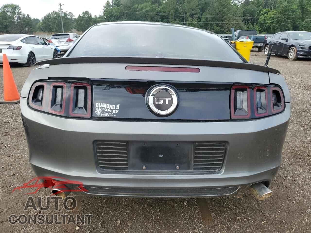 FORD MUSTANG 2014 - 1ZVBP8CF0E5330148