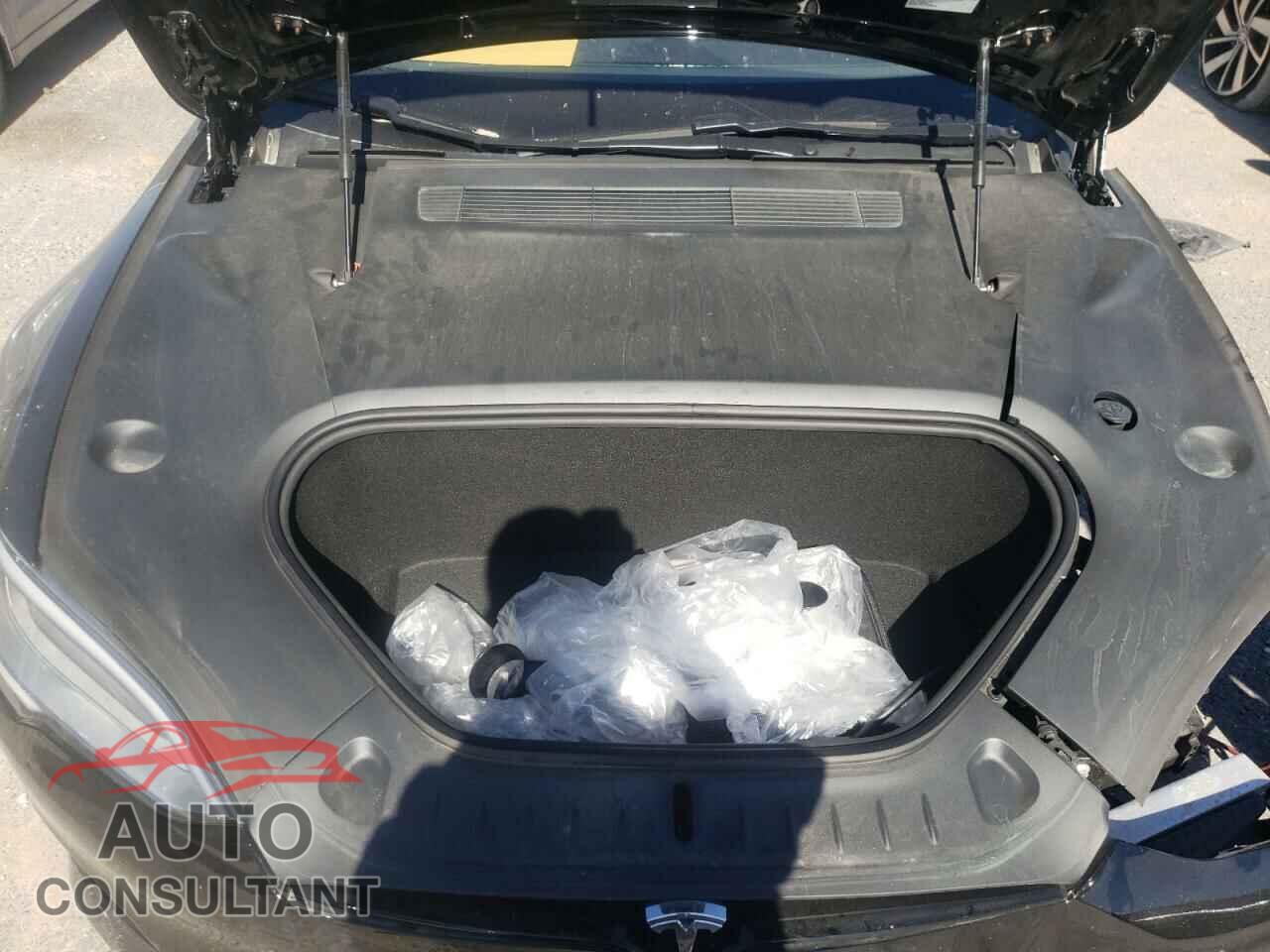 TESLA MODEL S 2022 - 5YJSA1E5XNF467659
