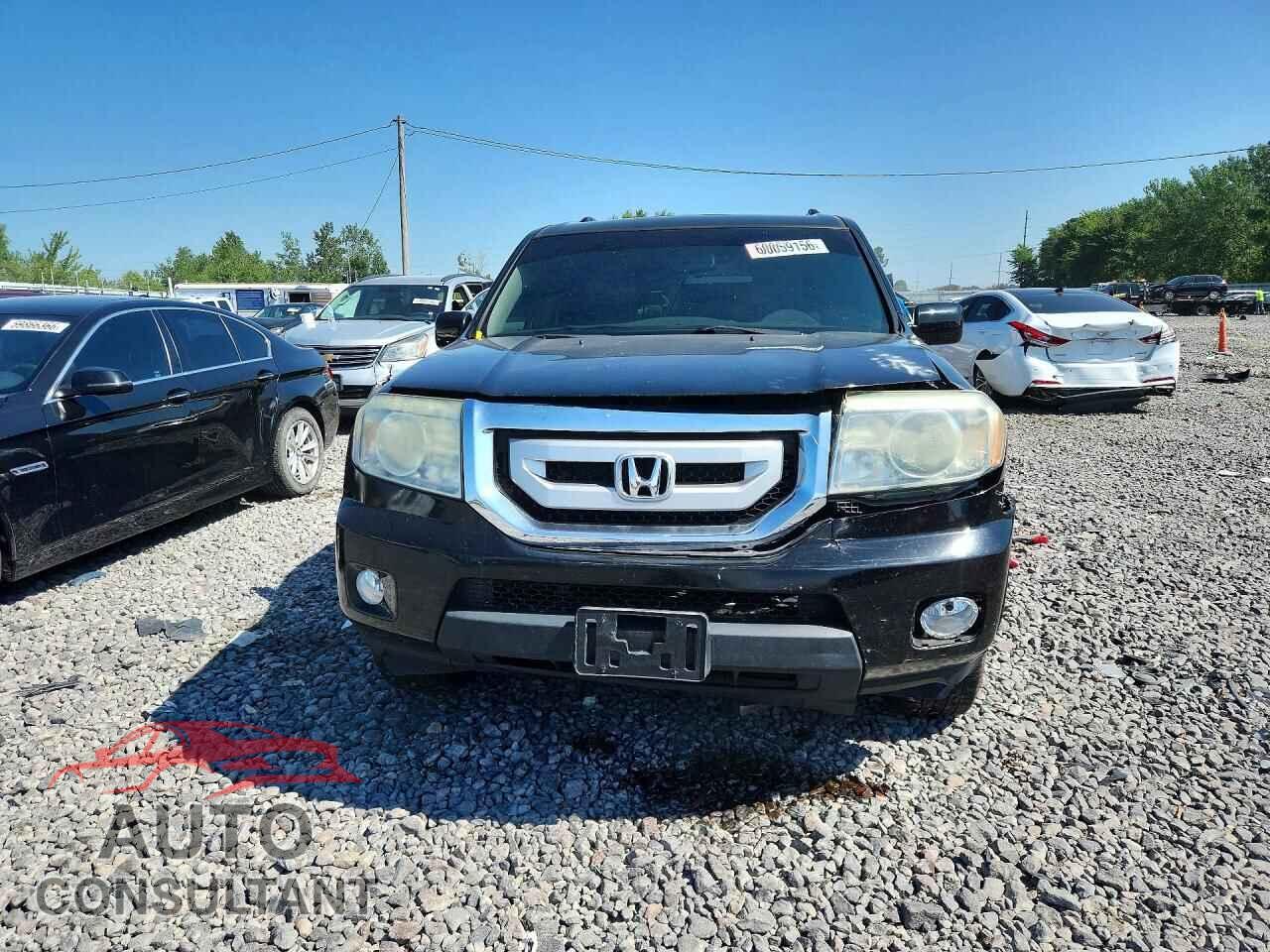 HONDA PILOT 2011 - 5FNYF4H5XBB014775