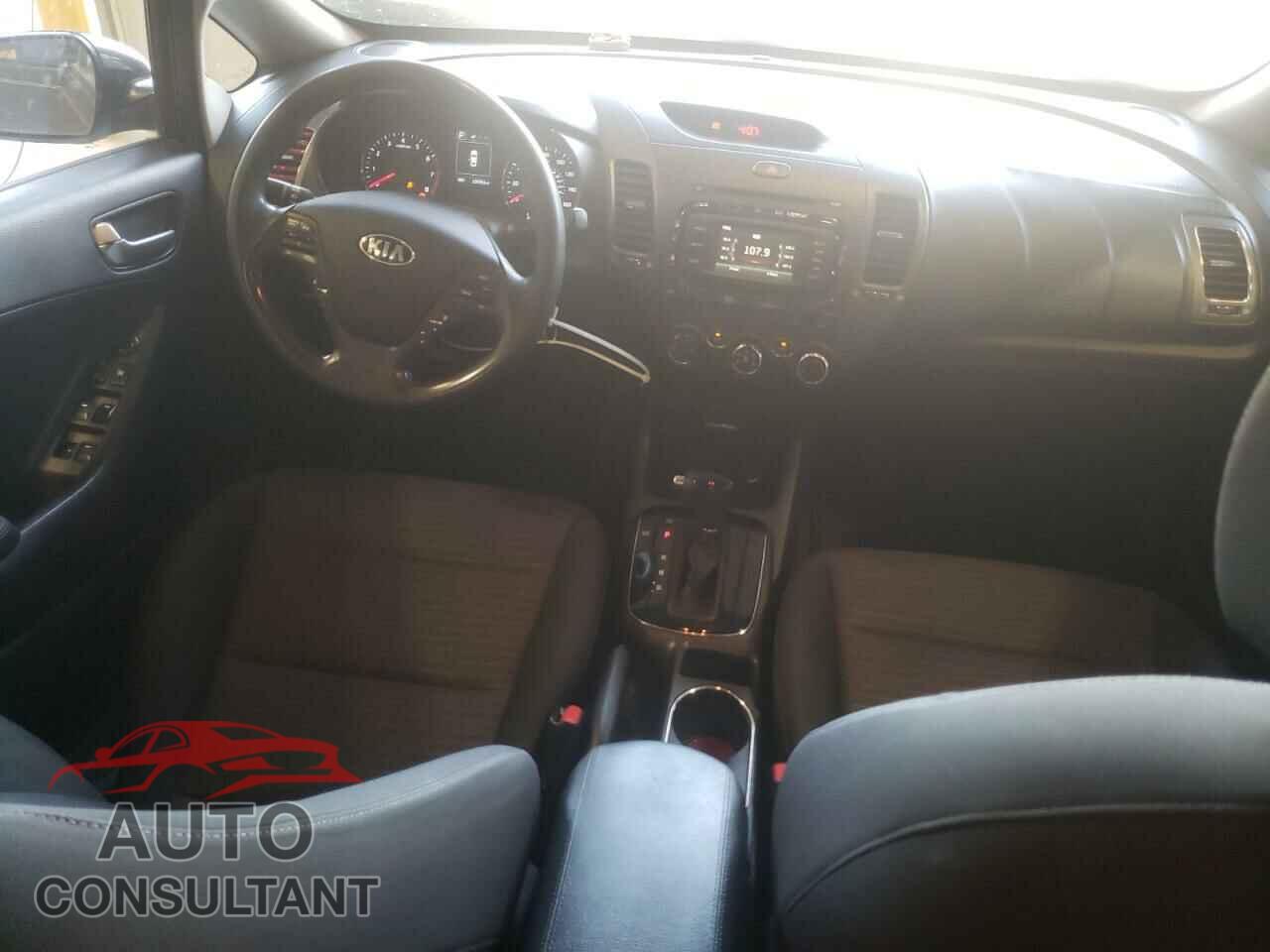 KIA FORTE 2017 - 3KPFL4A71HE068931