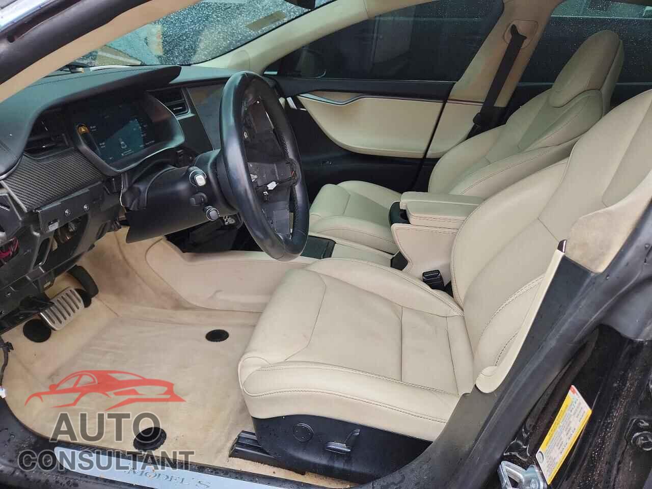 TESLA MODEL S 2018 - 5YJSA1E20JF298719