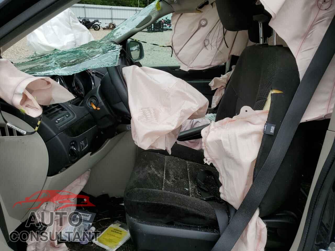 DODGE CARAVAN 2013 - 2C4RDGBG8DR600159