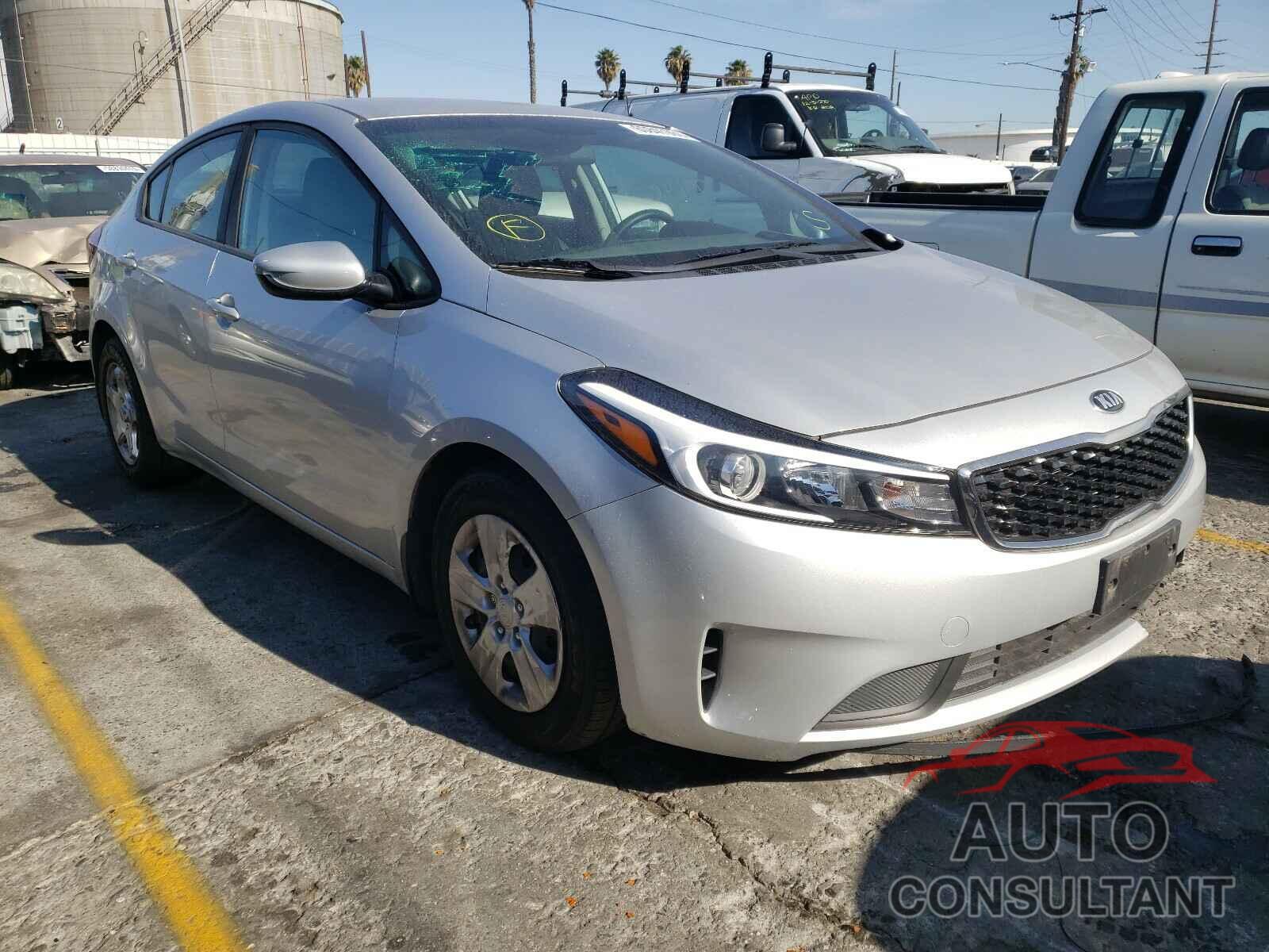 KIA FORTE 2017 - 3KPFK4A75HE017547