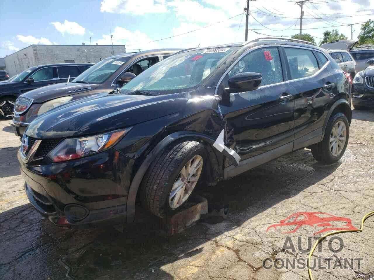NISSAN ROGUE 2017 - JN1BJ1CP9HW005245
