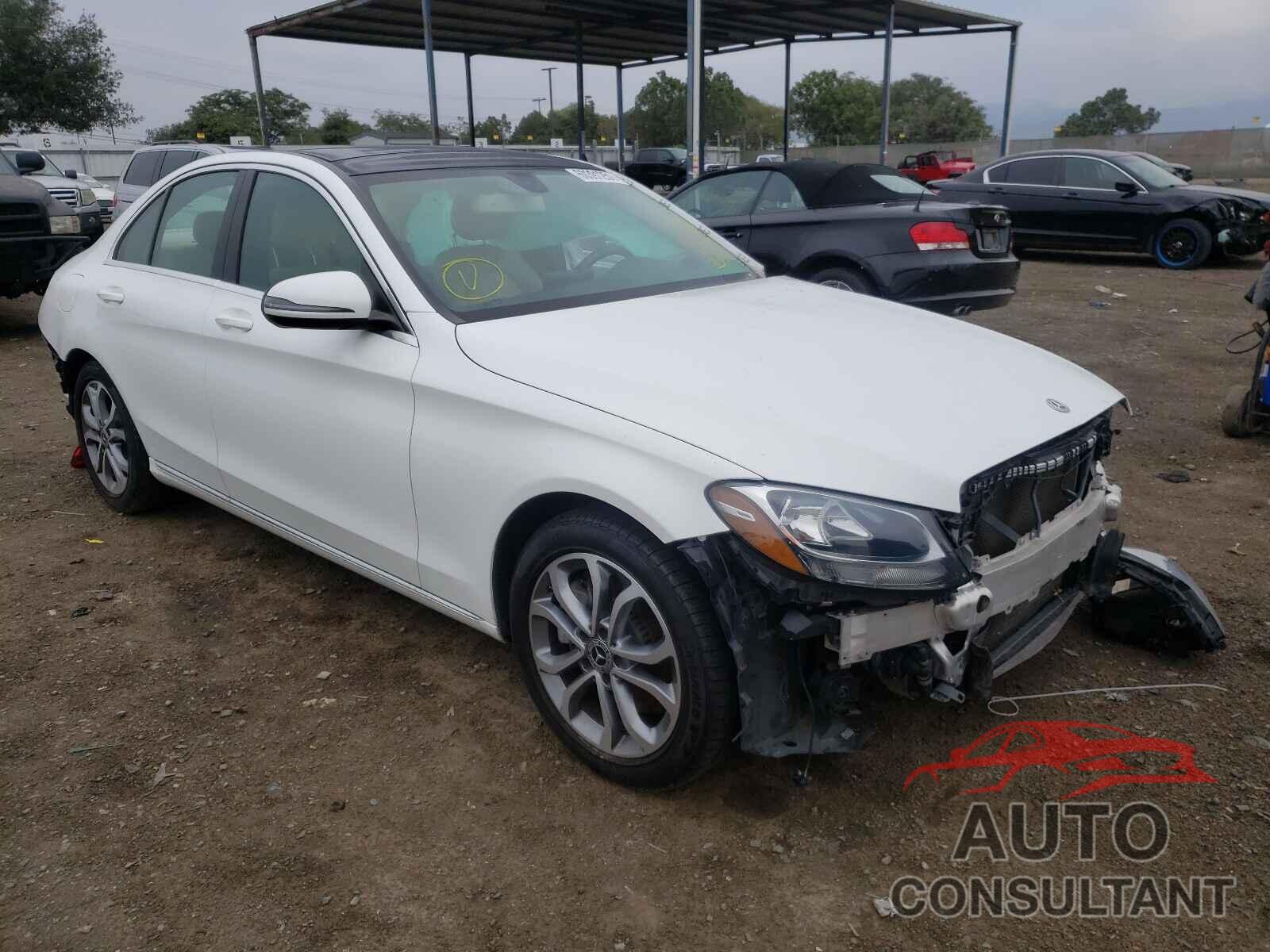 MERCEDES-BENZ C-CLASS 2018 - 55SWF4JB6JU237092
