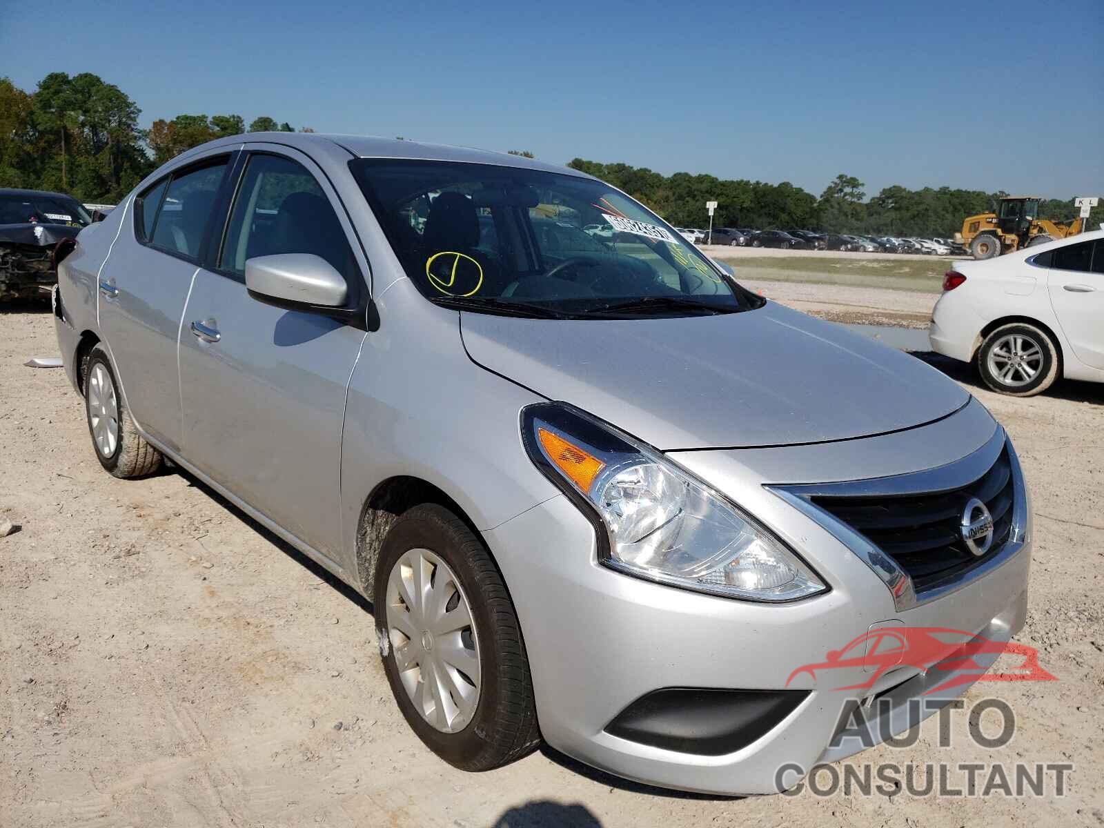 NISSAN VERSA 2019 - 3N1CN7AP7KL865320