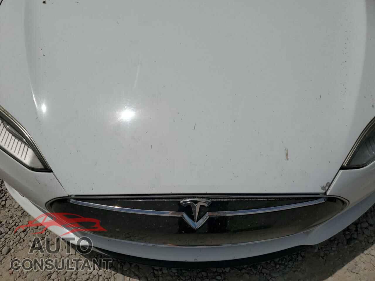 TESLA MODEL S 2013 - 5YJSA1CN6DFP17206