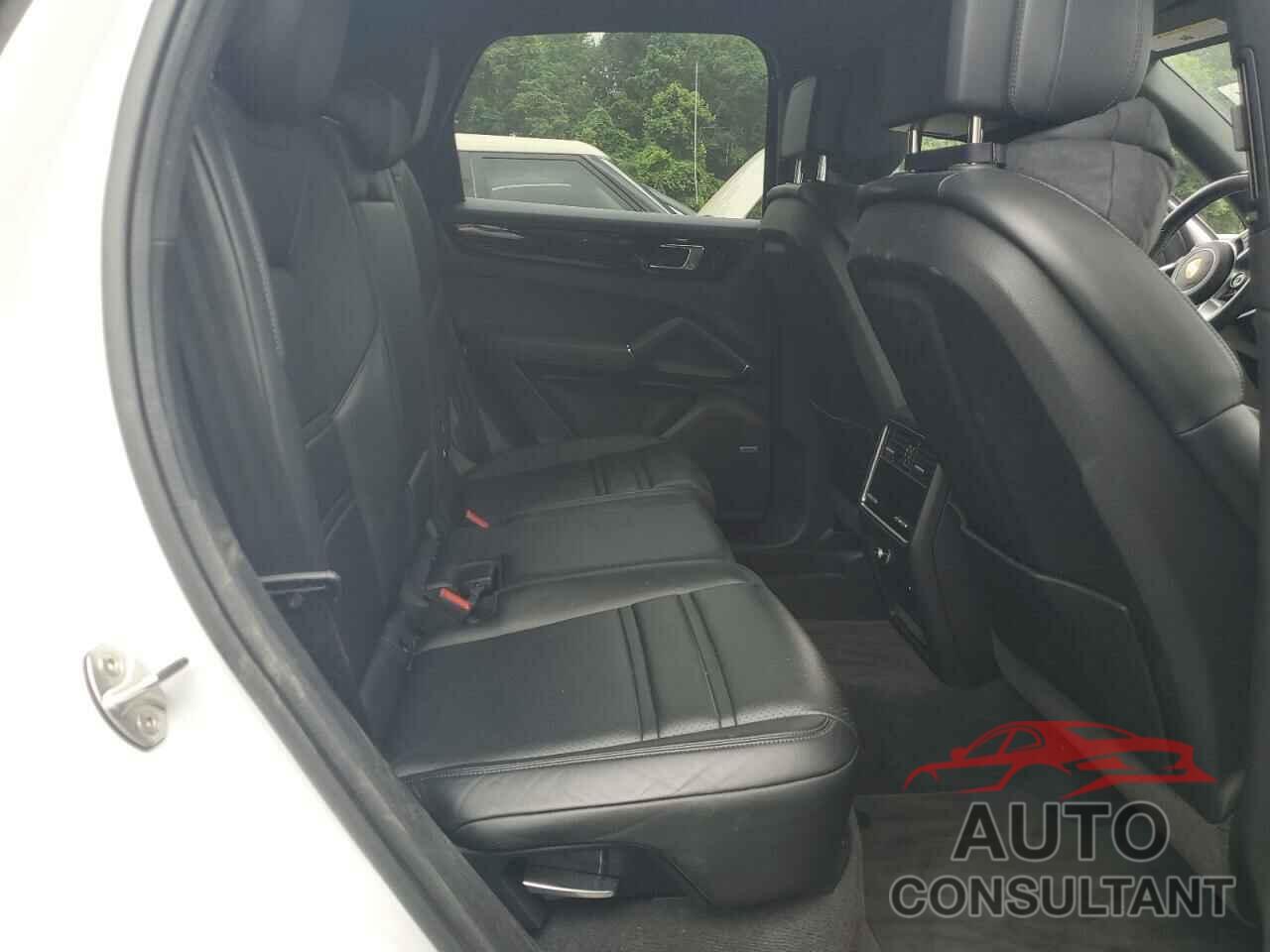 PORSCHE CAYENNE 2020 - WP1AE2AY4LDA23086