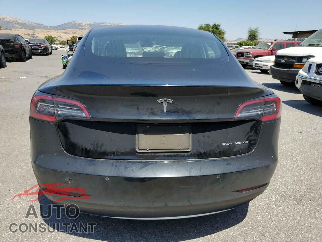 TESLA MODEL 3 2018 - 5YJ3E1EA2JF148501