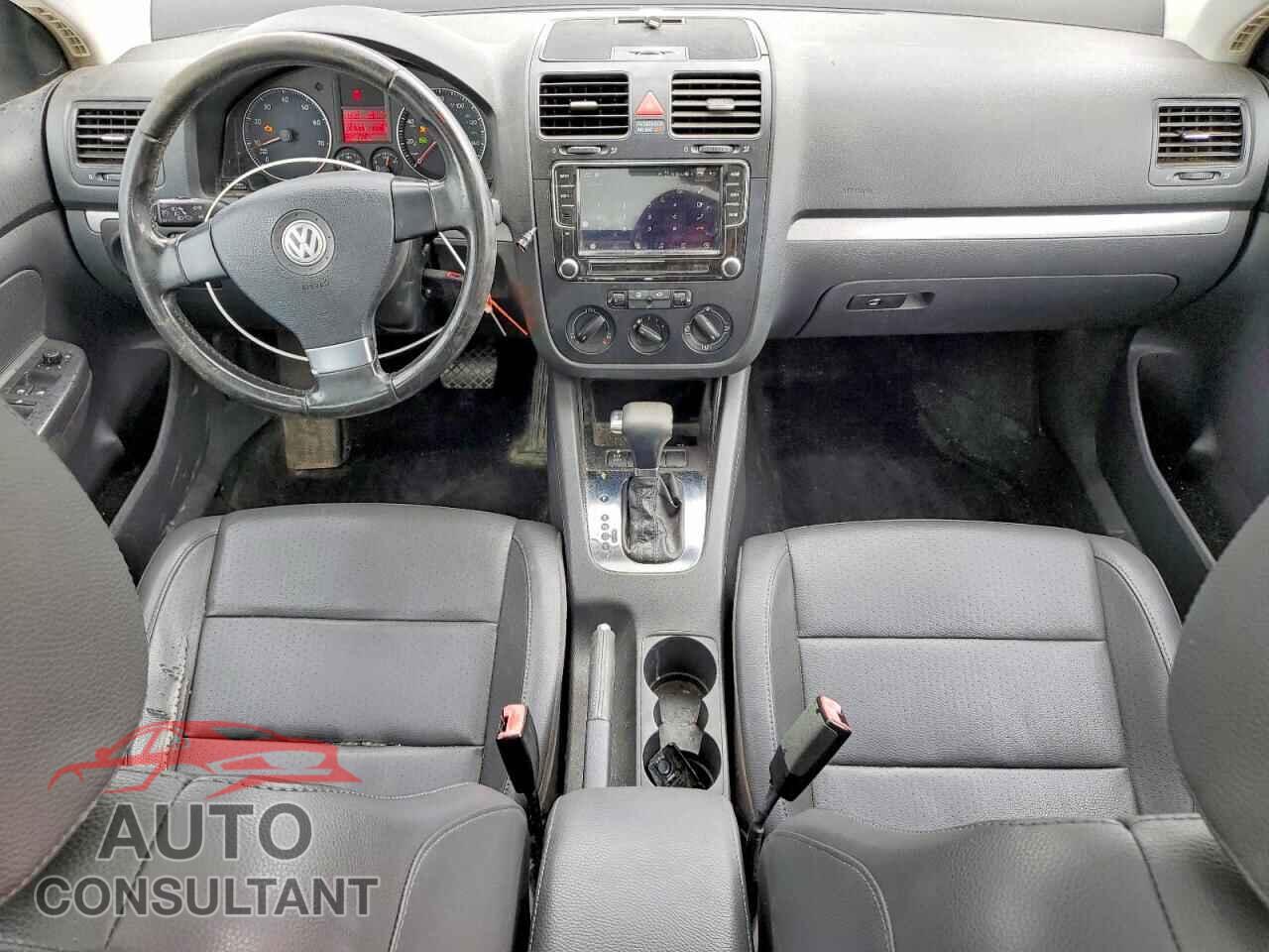 VOLKSWAGEN JETTA 2009 - 3VWTM71KX9M281841