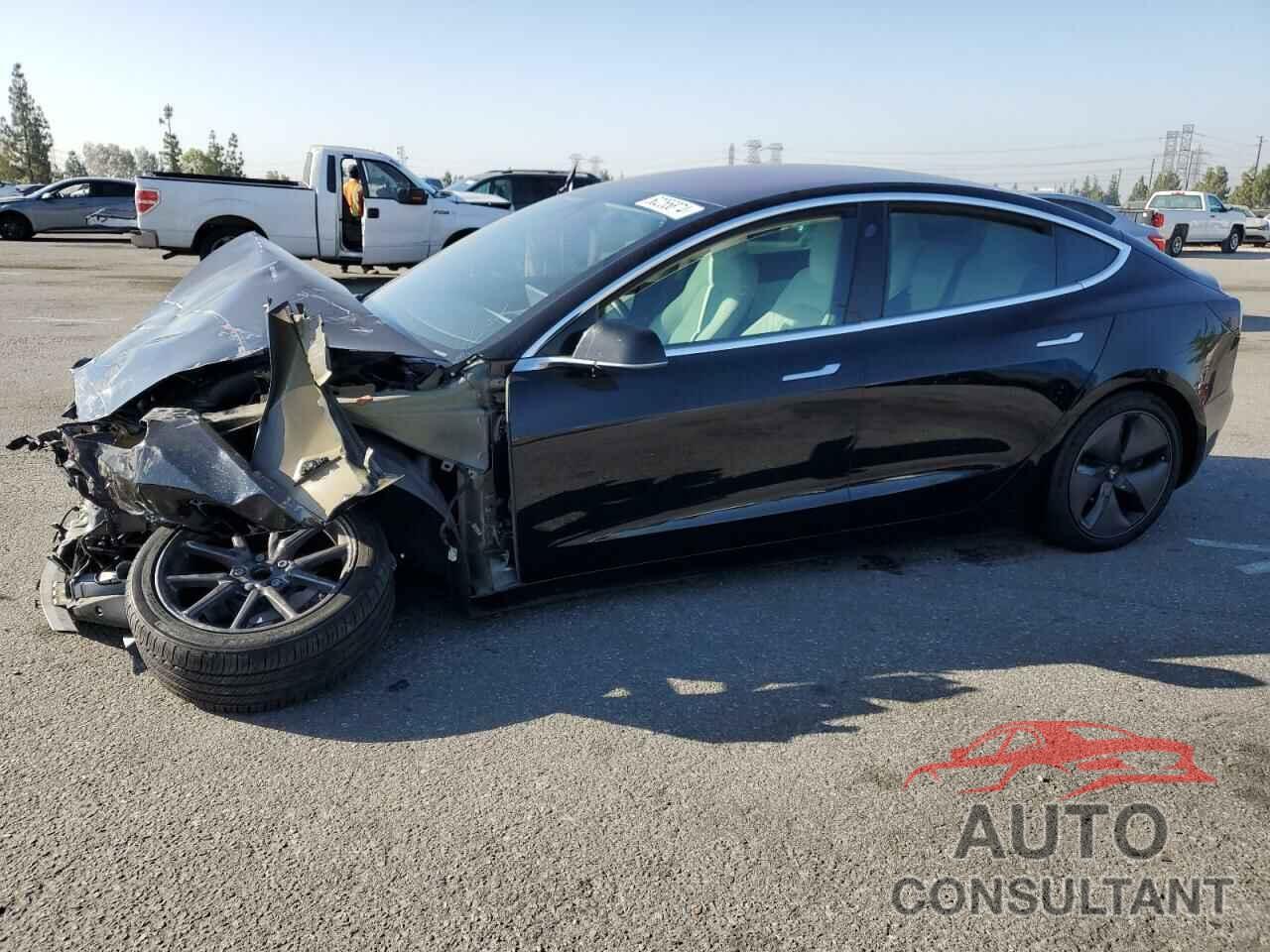 TESLA MODEL 3 2019 - 5YJ3E1EA8KF302095