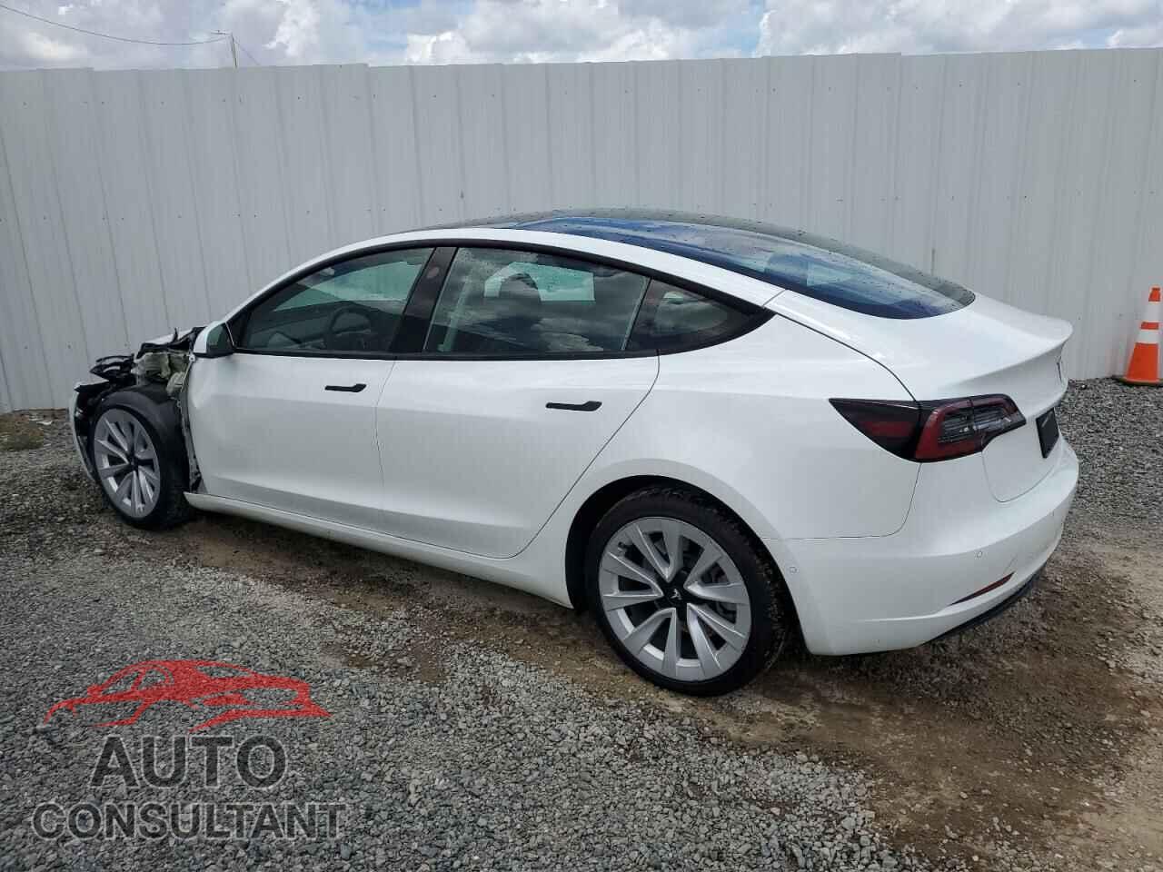 TESLA MODEL 3 2022 - 5YJ3E1EA9NF371625