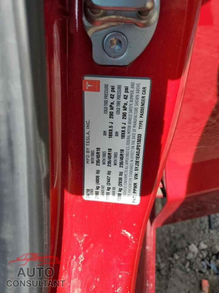 TESLA MODEL 3 2018 - 5YJ3E1EA0JF013033